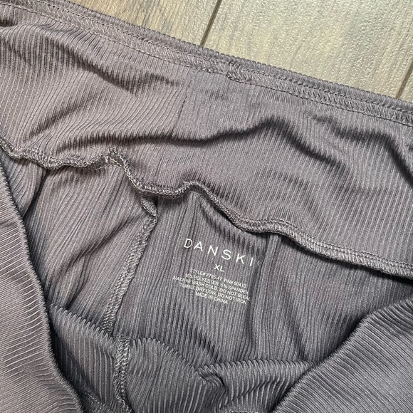 Hiking outfit - Picture 10 of 11